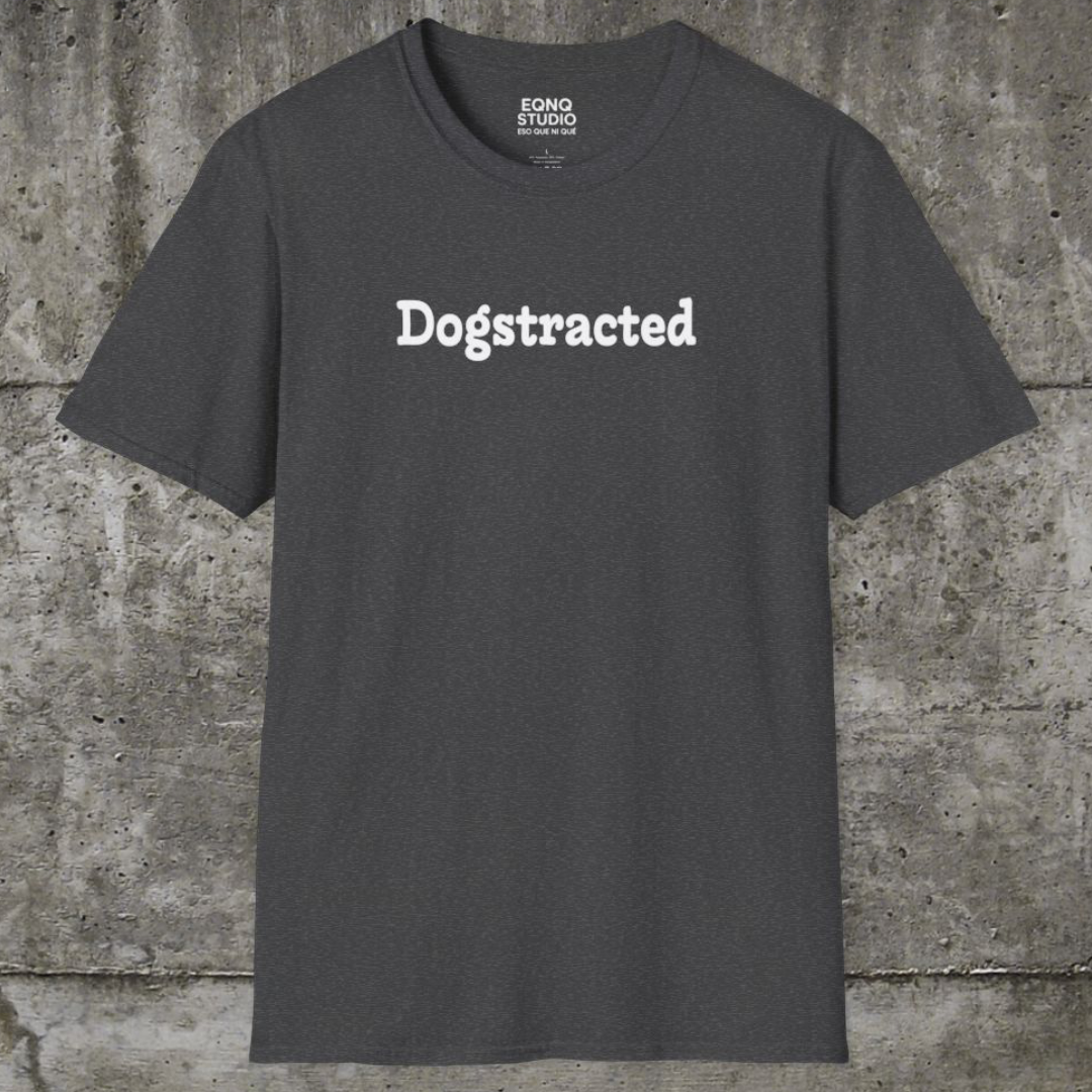 Dogstracted | Tee