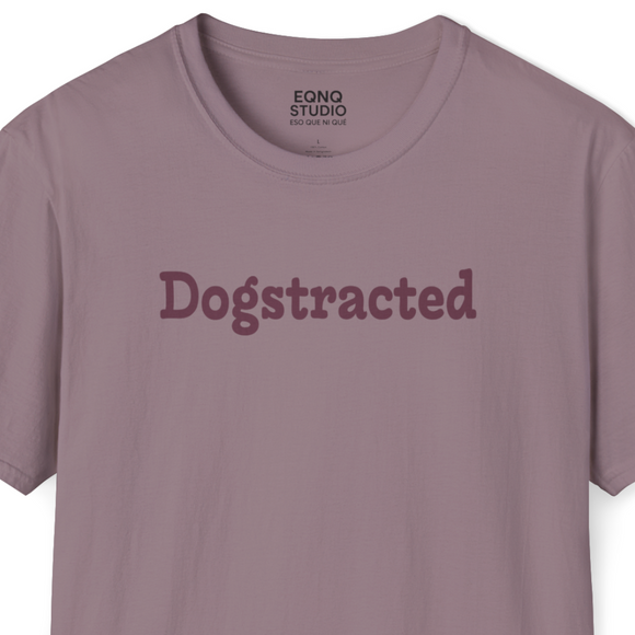 Dogstracted | Tee