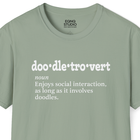 Dogtrovert (Doodle) | Tee
