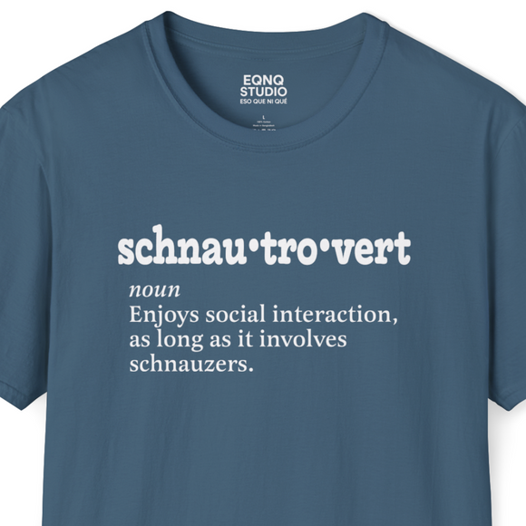 Dogtrovert (Schnauzer) | Tee